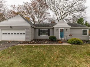 2870 Lee Rd, Stow, OH 44224