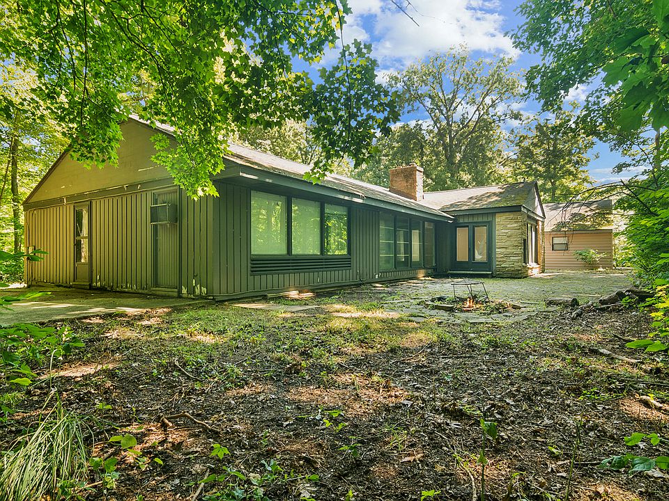 1st image of 3195 Deerfield Rd