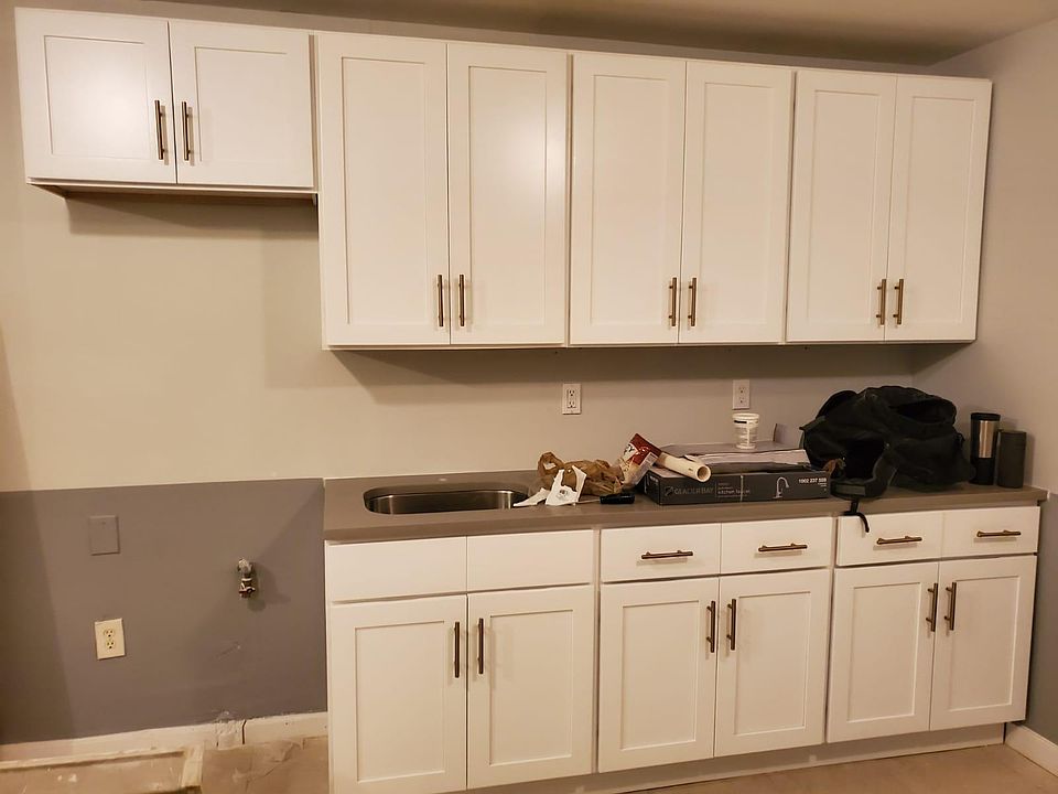 1st image of 16 Sunset Ave #1