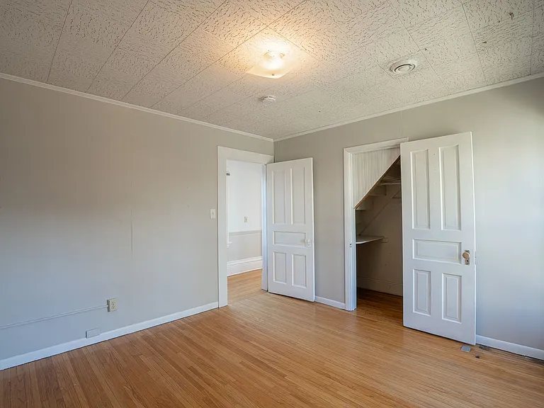 751 Jenifer St — Photo 16