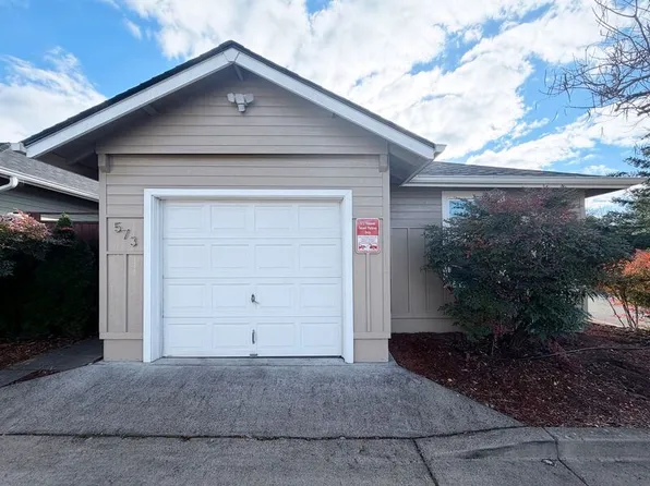 573 Hanover St, Eugene, OR 97402