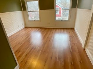 85 Crescent St #2, Rutland, VT 05701