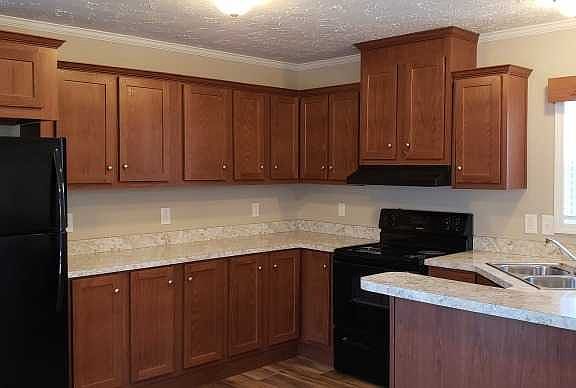3rd image of 1222 Ewing Dr