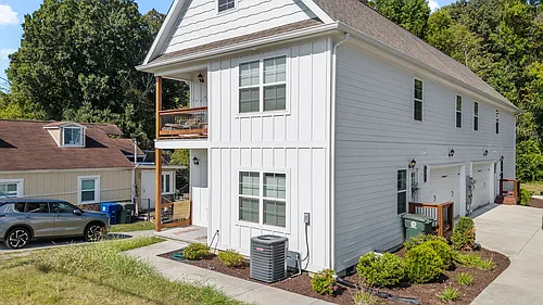 4113 Norcross Rd Photo 1