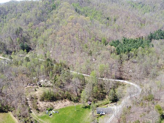2nd image of 111 Turkey Creek Rd