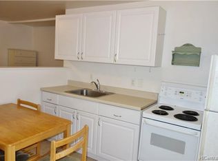 848 9th Ave #B, Honolulu, HI 96816