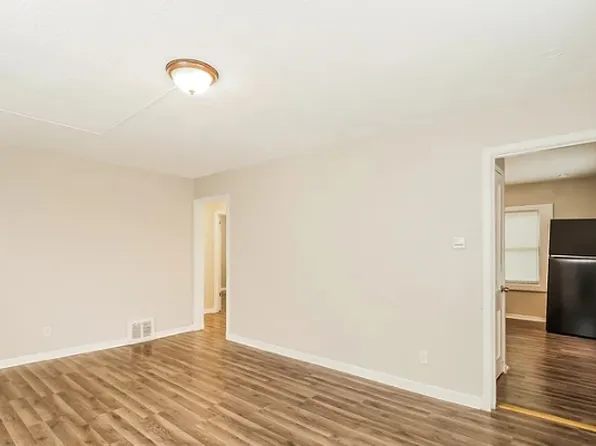 (undisclosed Address), Leavenworth, KS 66048