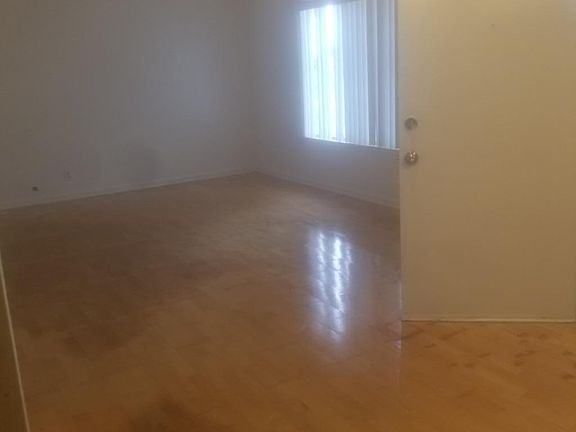 3rd image of 205 Candy Dr #207