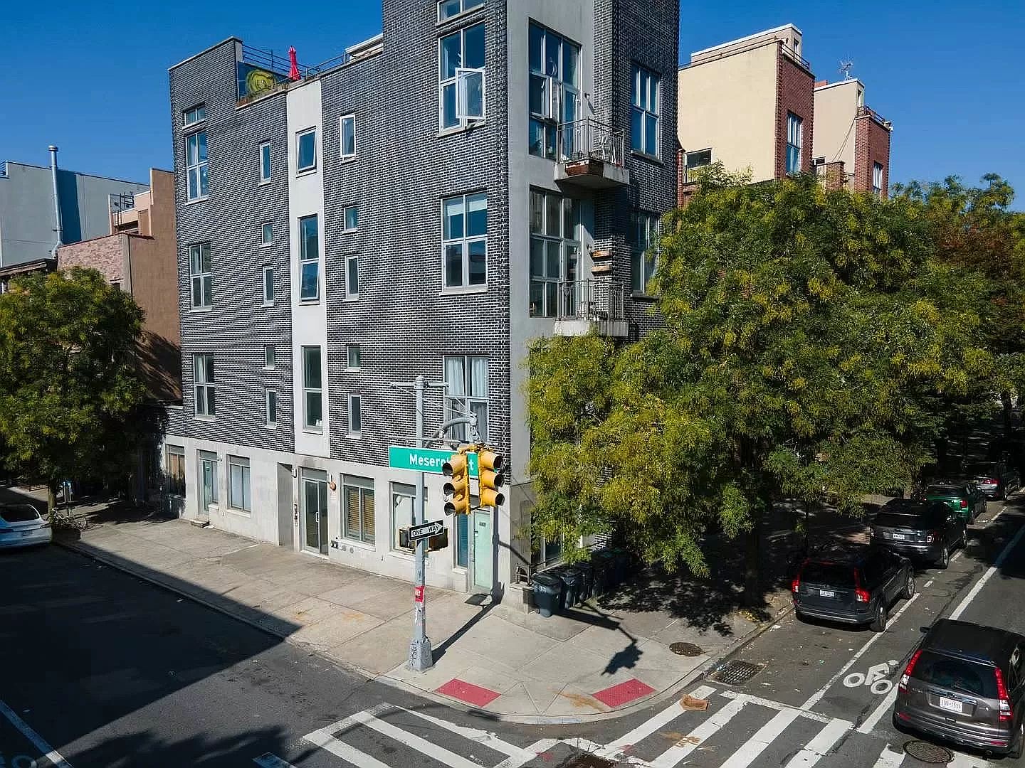 147 Manhattan Ave #1F, Brooklyn, NY 11206 | MLS #1711025 | Zillow