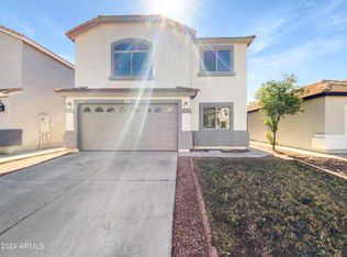469 E Daniella Dr, San Tan Valley, AZ 85140