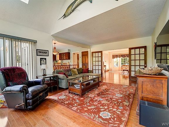 2nd image of 26 Mount Holyoke Ct