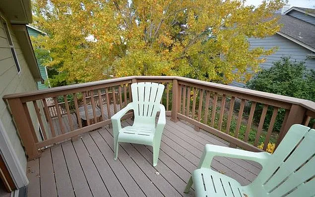 Upper balcony off the Primary bedroom: Great for a morning cup of coffee or evening cocktails