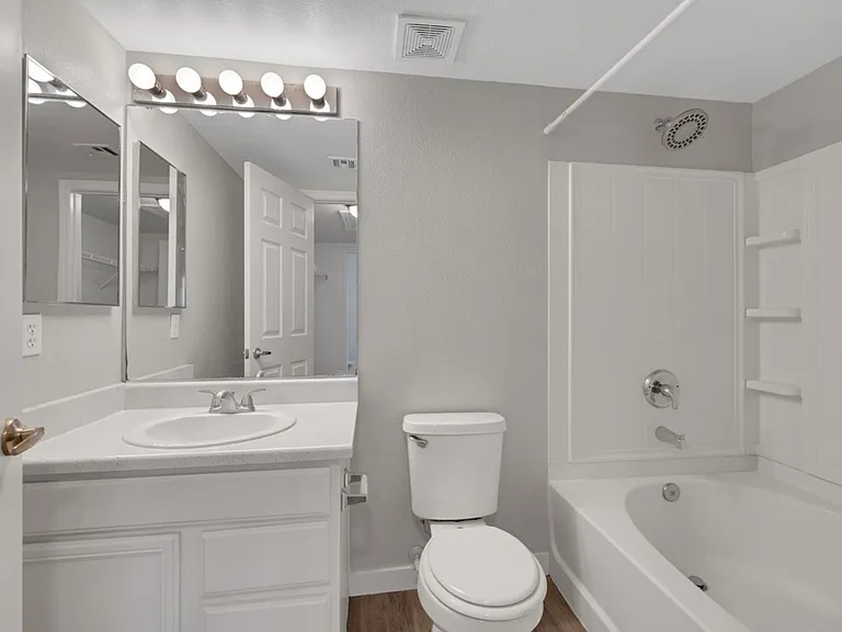 496 Baby Eagle St — Photo 18