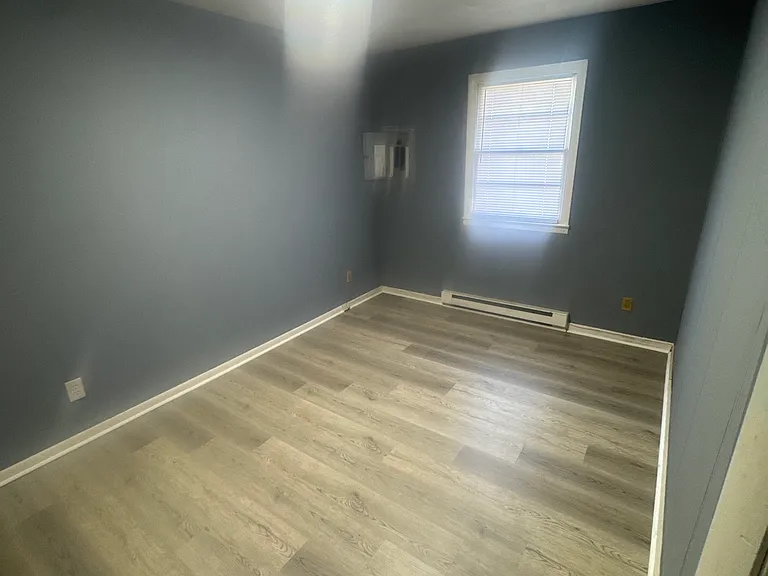 1210 Reservoir Ave #4 — Photo 7