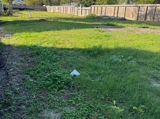 201 S 5th St, Highlands, TX 77562