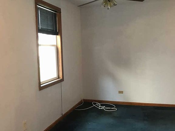 4th image of 3317 N Overhill Ave APT 1R
