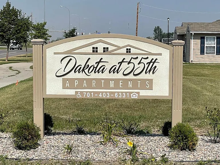 Dakota at 55th — Photo 1