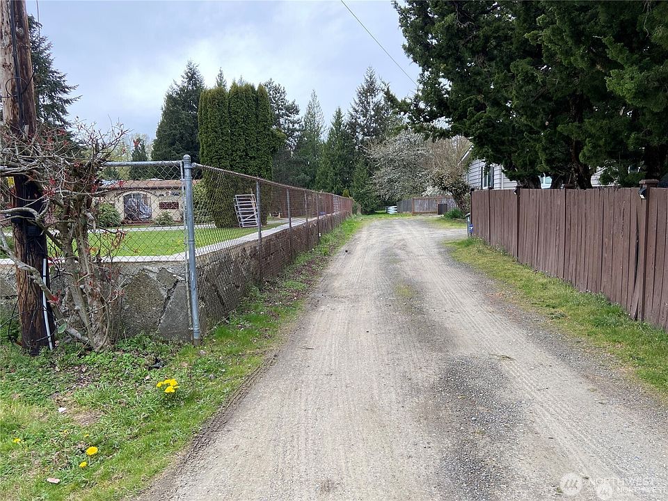 2nd image of 12909 158th Avenue SE