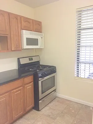 Rented by Uptown Flats LLC | media 19