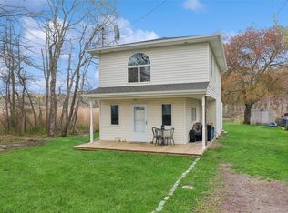 90 Shore Dr, Mastic Beach, NY 11951