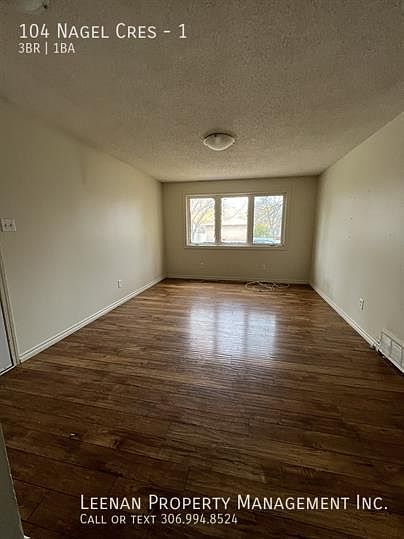 1st image of 104 Nagel Cres #1