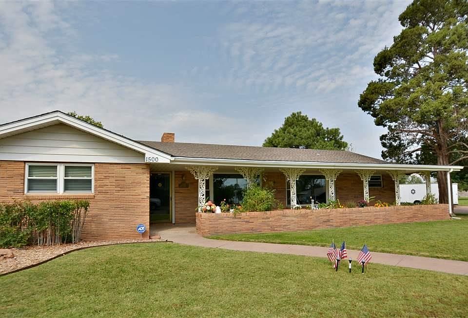 1st image of 1500 S Avenue A