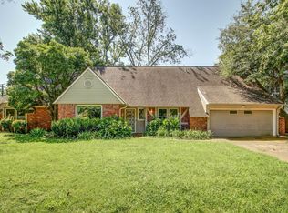 1772 E 59th Pl, Tulsa, OK 74105