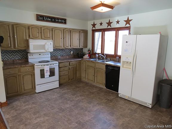 5th image of 7 Ivy Hill Dr