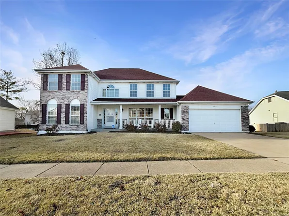 939 Sprinters Row Dr, Florissant, MO 63034