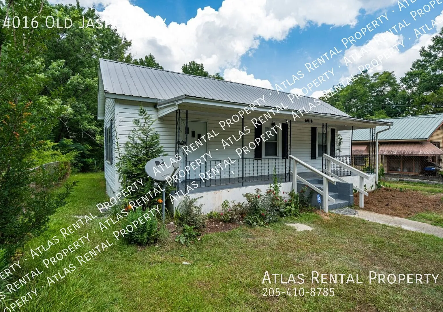 Beautiful Adamsville Home- Move in Ready! — Photo 3