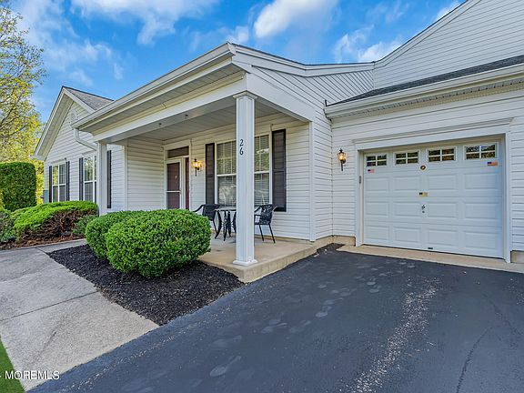 4th image of 26 Greylawn Drive