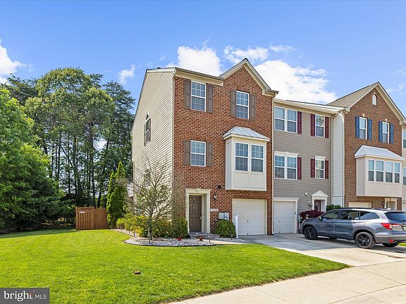 2nd image of 7246 Mockingbird Cir