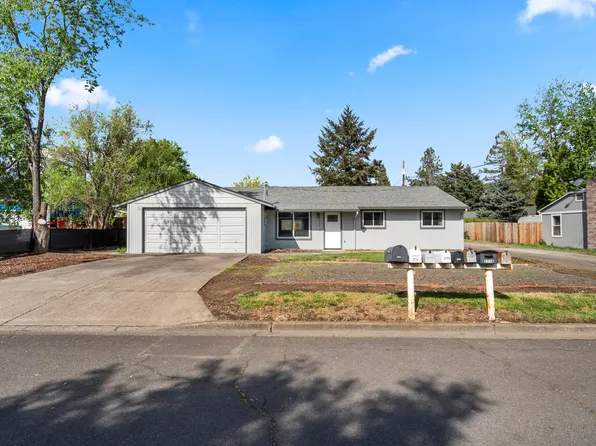 2711 Elliott Ave, Medford, OR 97501