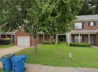 623 Shadowmoore Dr, Riverdale, GA 30274