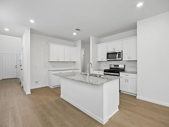 3rd image of 15877 Blass Valley Dr
