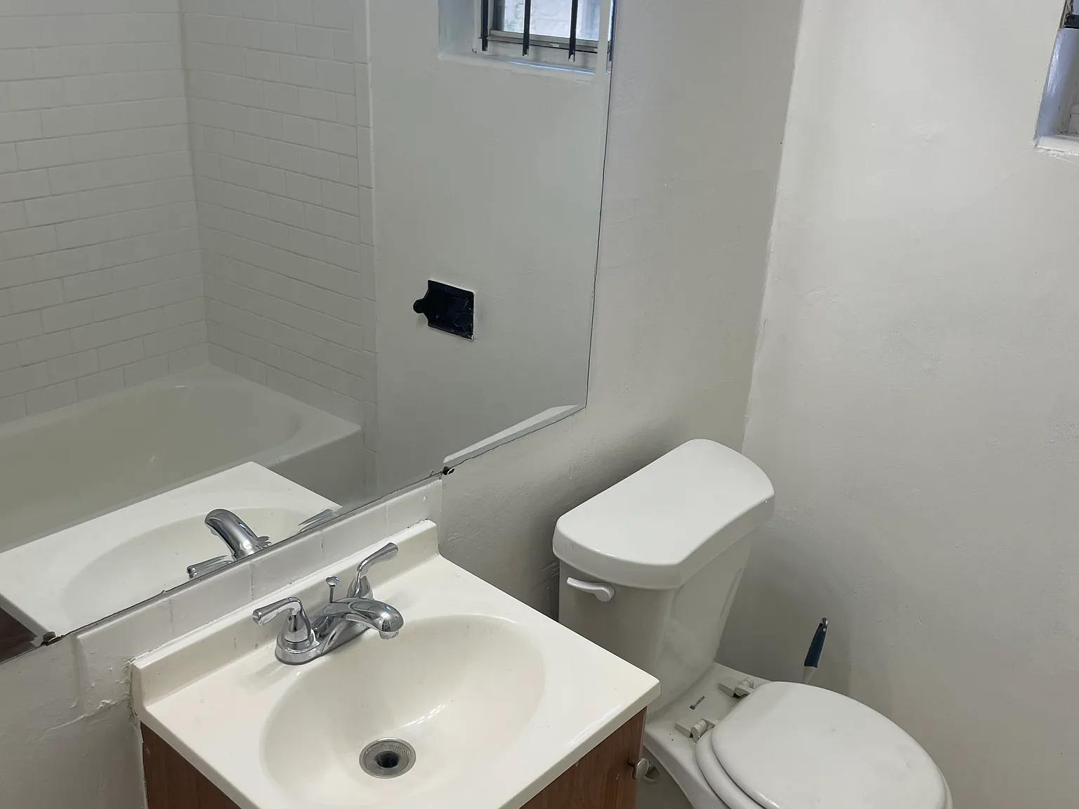 2 bed, 1575 sqft, $980 — Photo 3