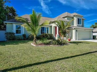 1330 SE 20th Ct, Cape Coral, FL 33990
