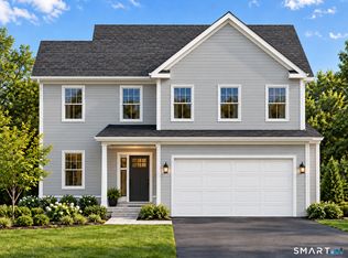 23 Hilltop Cir, East Windsor, CT 06088