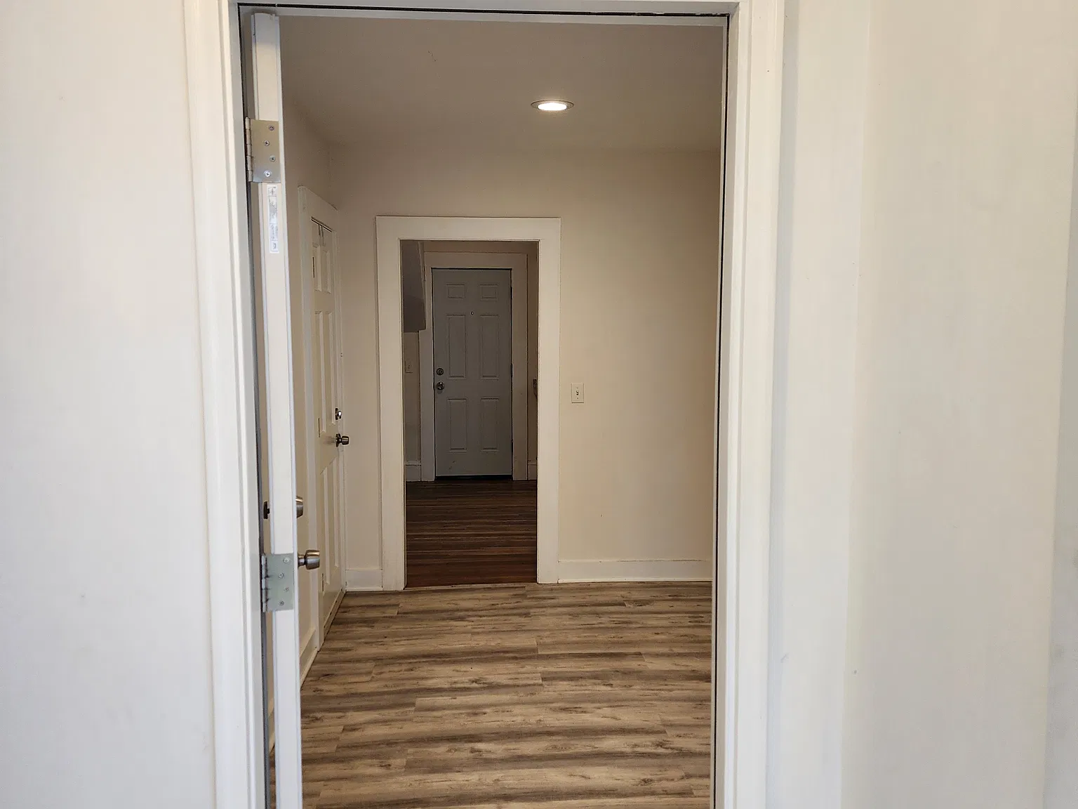 39 S Onota St — Photo 1