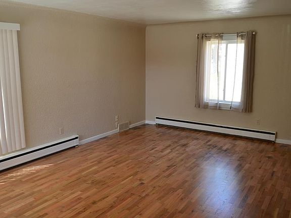 3rd image of 1515 Colorado St