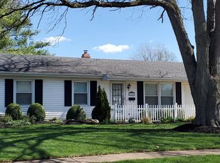 2821 Sunset Ln, Sandusky, OH 44870