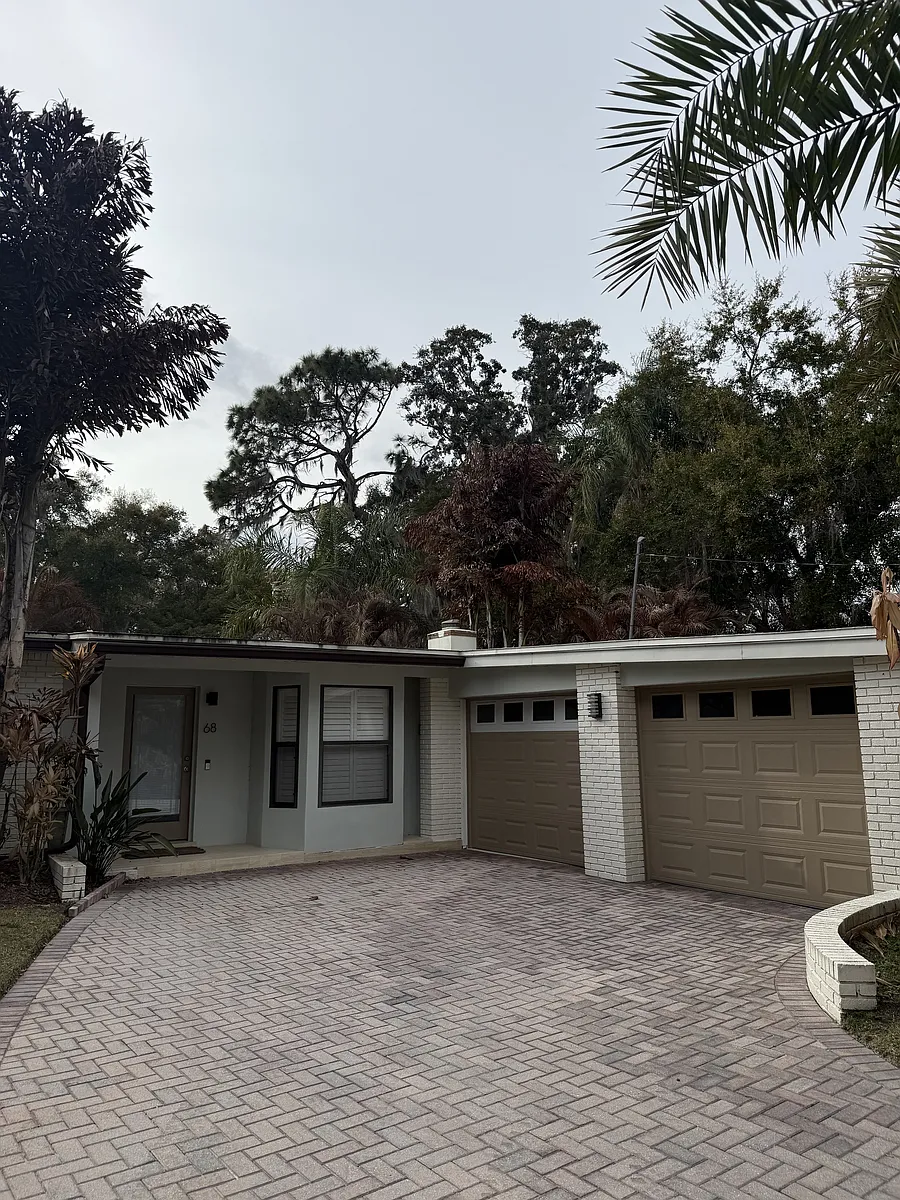 Photo 2 of 15 - 68 Oakdale St - Windermere, FL Building Photo - 68 Oakdale St