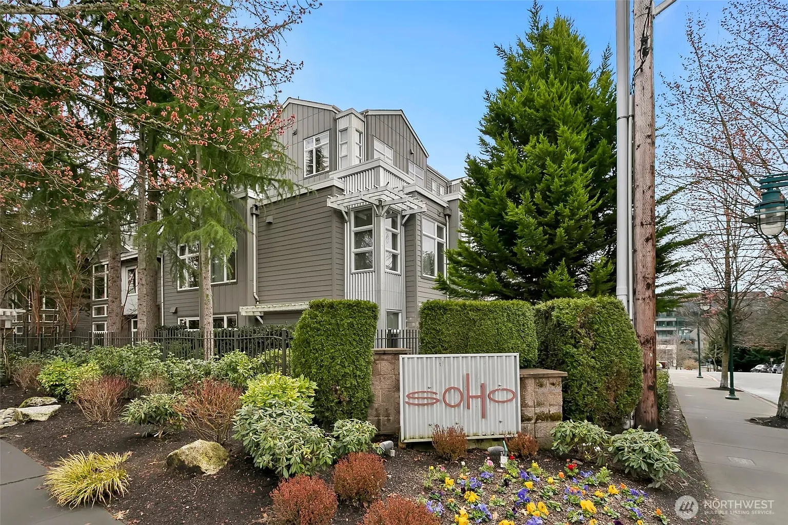 511 7th Avenue #102 photo 1