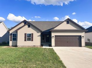 353 Cedar Run St, Bowling Green, KY 42101