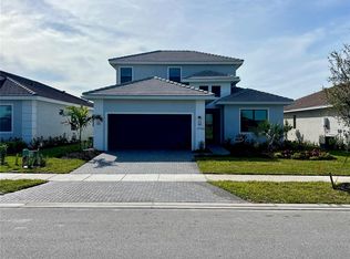 17726 Cresswind Ter, Lakewood Ranch, FL 34211