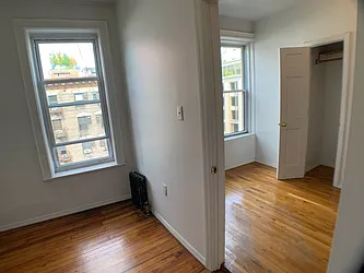 Rented by Salon Realty Corp