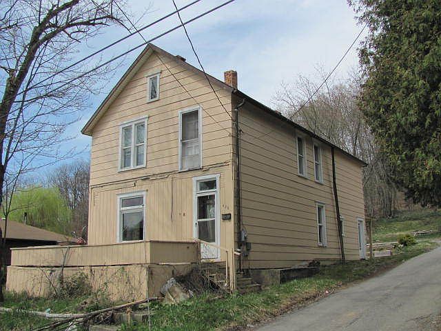 1st image of 426 N 4th St