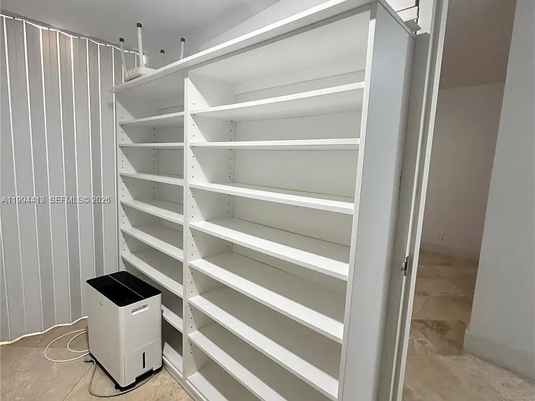 9225 Collins Ave #1111 — Photo 31