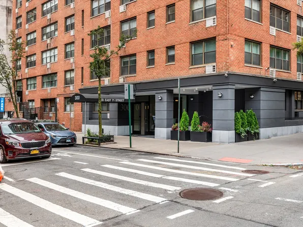 300 East 71st Street image 1 of 13