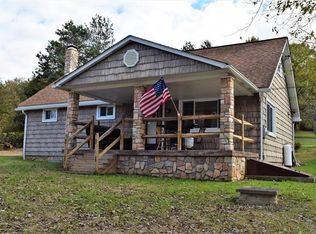 434 Gas Valley Rd, Georgetown, PA 15043